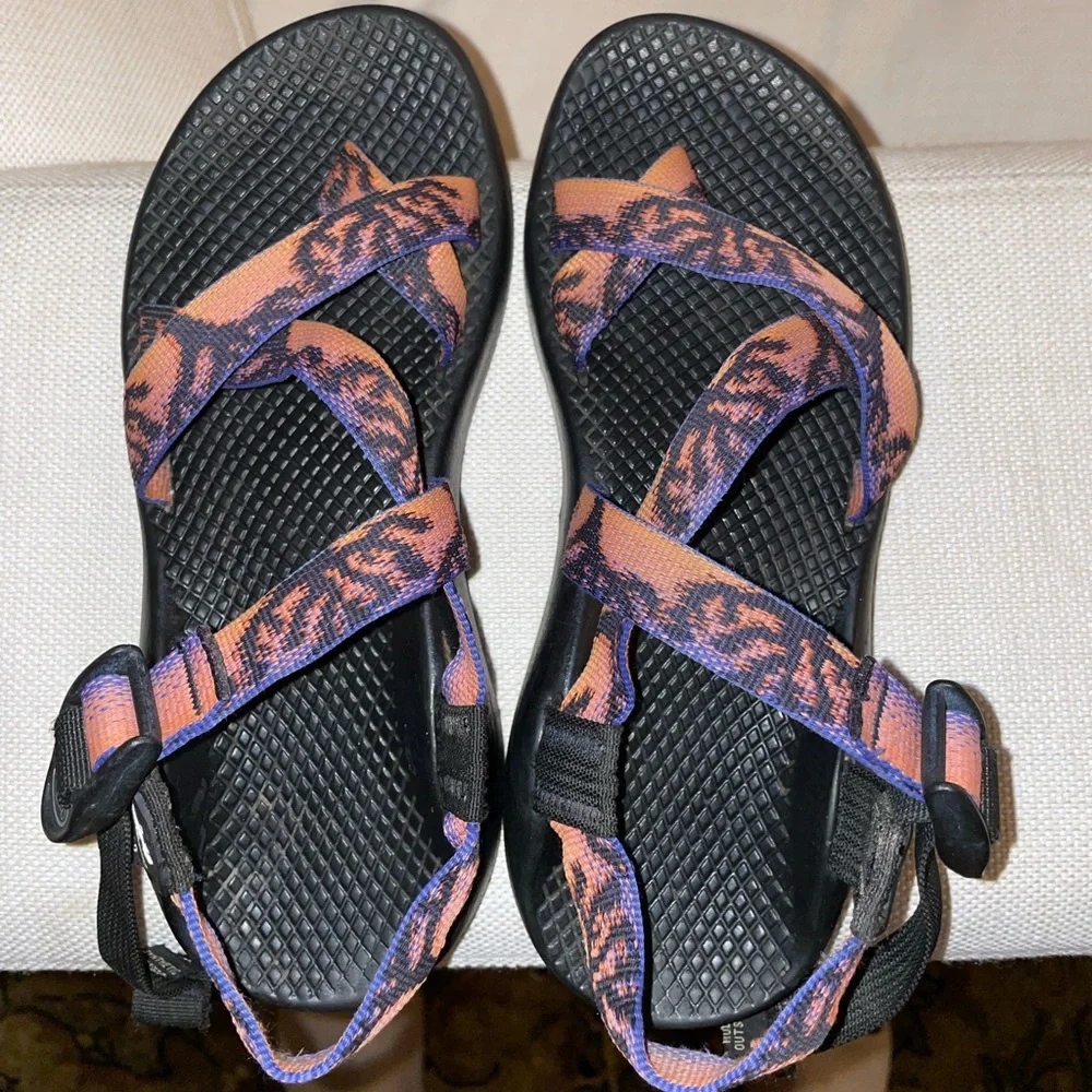 Chaco Joshua Tree - Picture 2 of 4